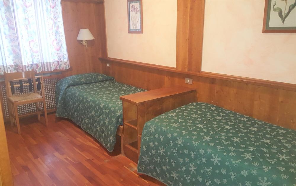 Edelweiss Hotel